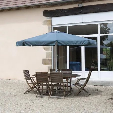 Avec Piscine Et Jardin En Bourbonnais - Fr-1-489-57 Country house *
